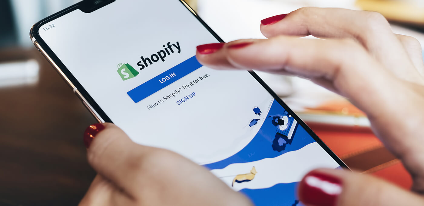 Logging in to Shopify app